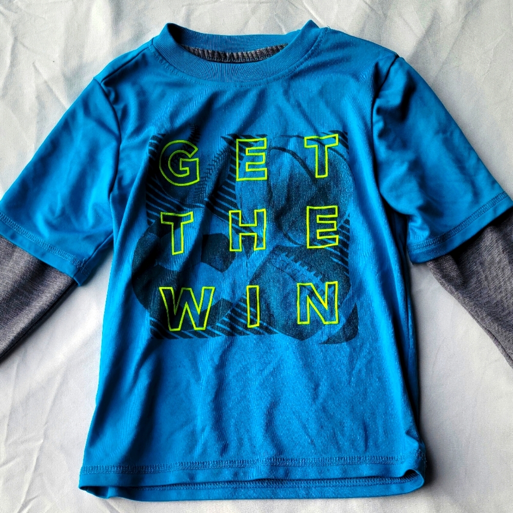 Long sleeved boys t shirt